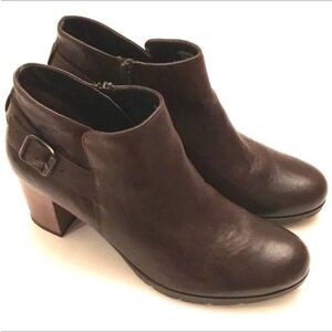 Paul Green Ankle Boots Brown Leather Side Zip Stack Heel Handcrafted Size US 8.5